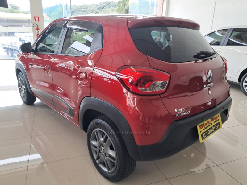 KWID 1.0 12V SCE FLEX INTENSE MANUAL - 2019 - NOVA PETRóPOLIS