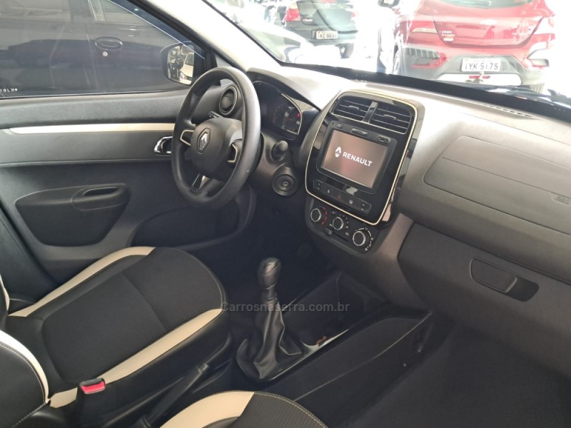 KWID 1.0 12V SCE FLEX INTENSE MANUAL - 2019 - NOVA PETRóPOLIS