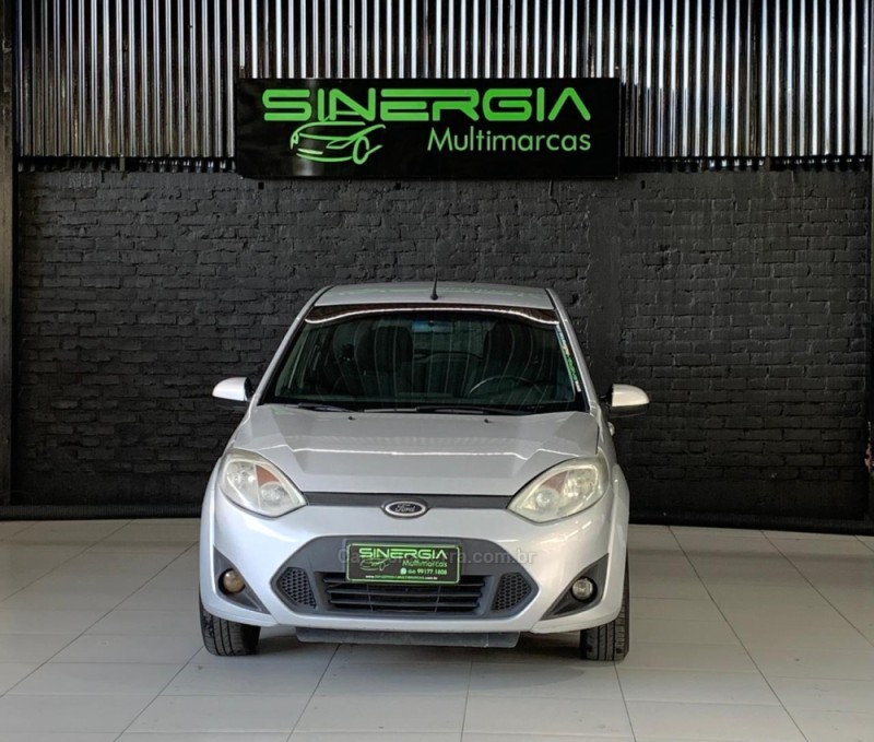 FIESTA 1.6 ROCAM HATCH 8V FLEX 4P MANUAL - 2014 - CAXIAS DO SUL
