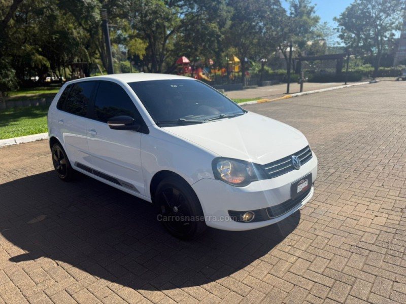 POLO 1.6 MI SPORTLINE 8V FLEX 4P MANUAL - 2014 - BROCHIER