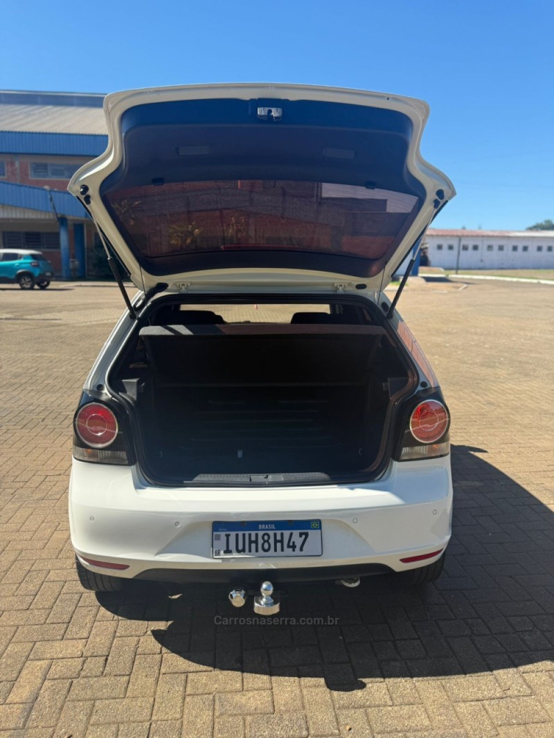 POLO 1.6 MI SPORTLINE 8V FLEX 4P MANUAL - 2014 - BROCHIER