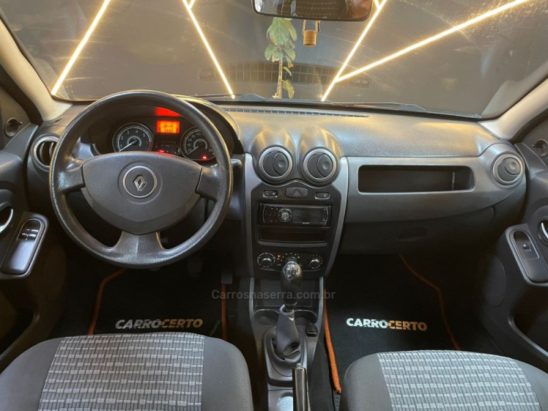 SANDERO 1.0 EXPRESSION 16V FLEX 4P MANUAL - 2013 - NOVO HAMBURGO