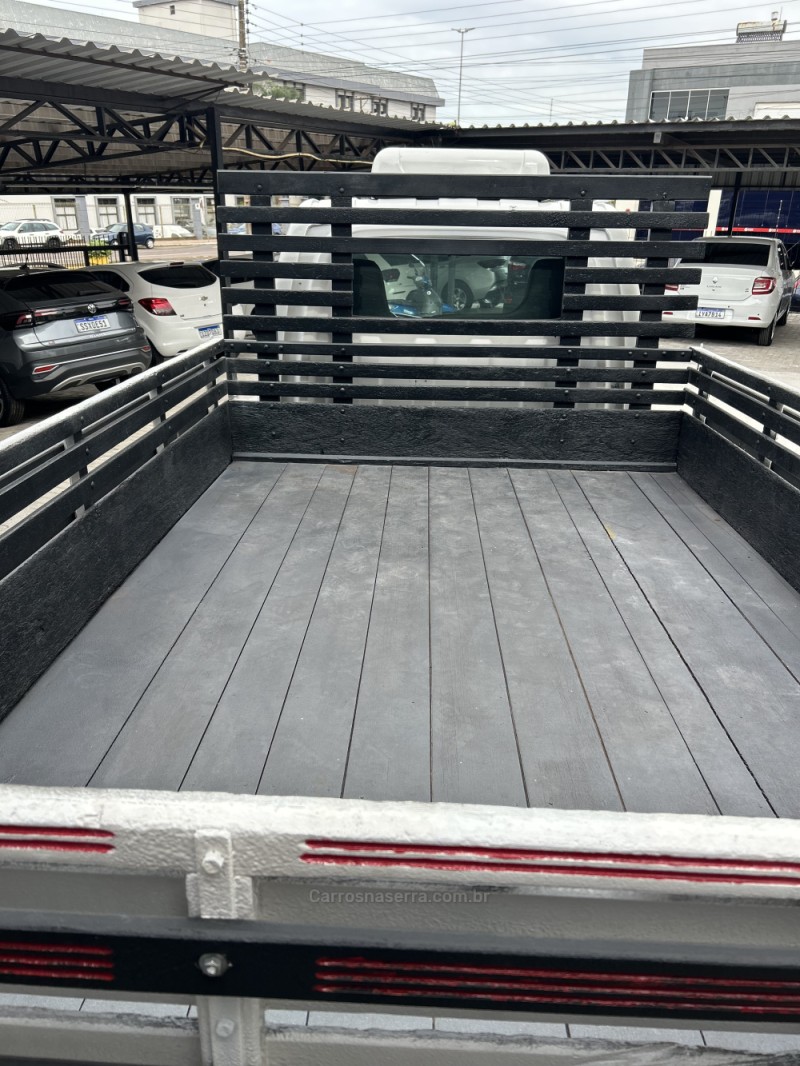 HR 2.5 TCI HDB BAU 4X2 8V 97CV TURBO INTERCOOLER DIESEL 2P MANUAL - 2013 - CARAZINHO