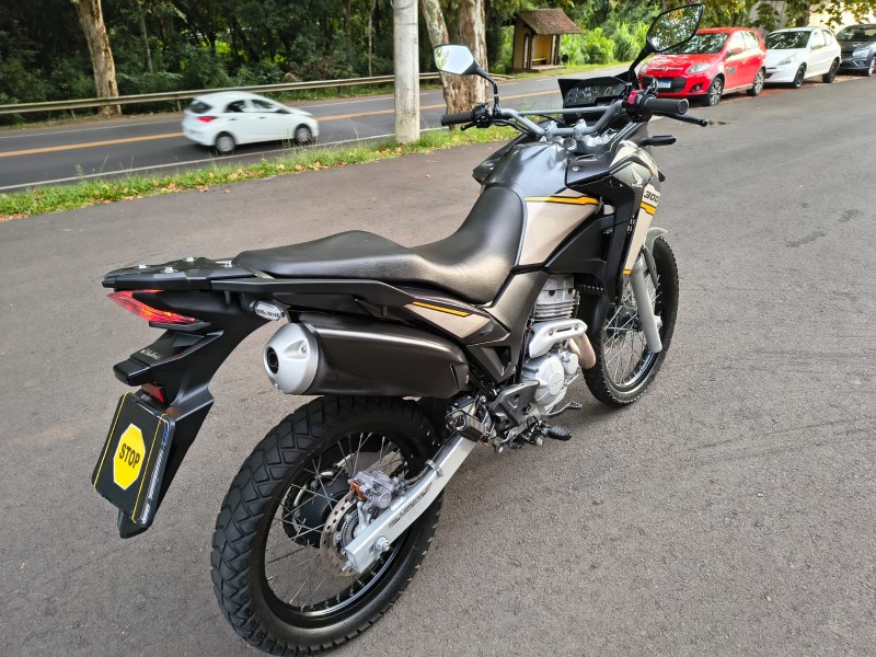 XRE 300 ADVENTURE ABS - 2023 - DOIS IRMãOS