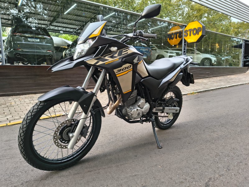 xre 300 adventure abs 2023 dois irmaos