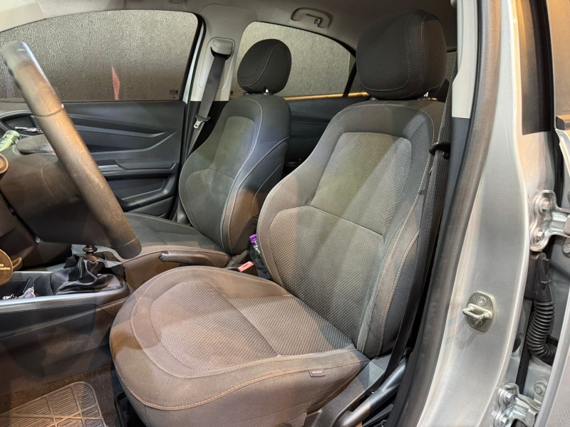 ONIX 1.4 MPFI LT 8V FLEX 4P MANUAL - 2014 - ANTôNIO PRADO