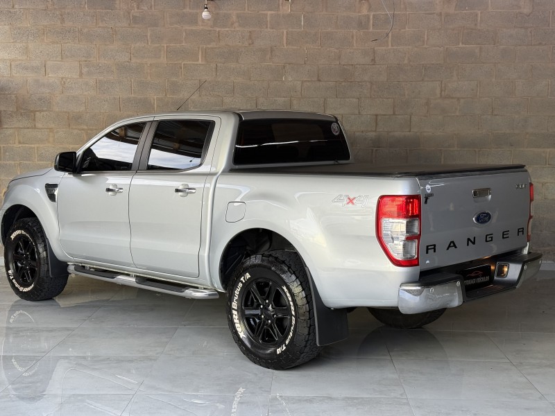 RANGER 3.2 XLT 4X4 CD 20V DIESEL 4P AUTOMÁTICO - 2015 - CAXIAS DO SUL
