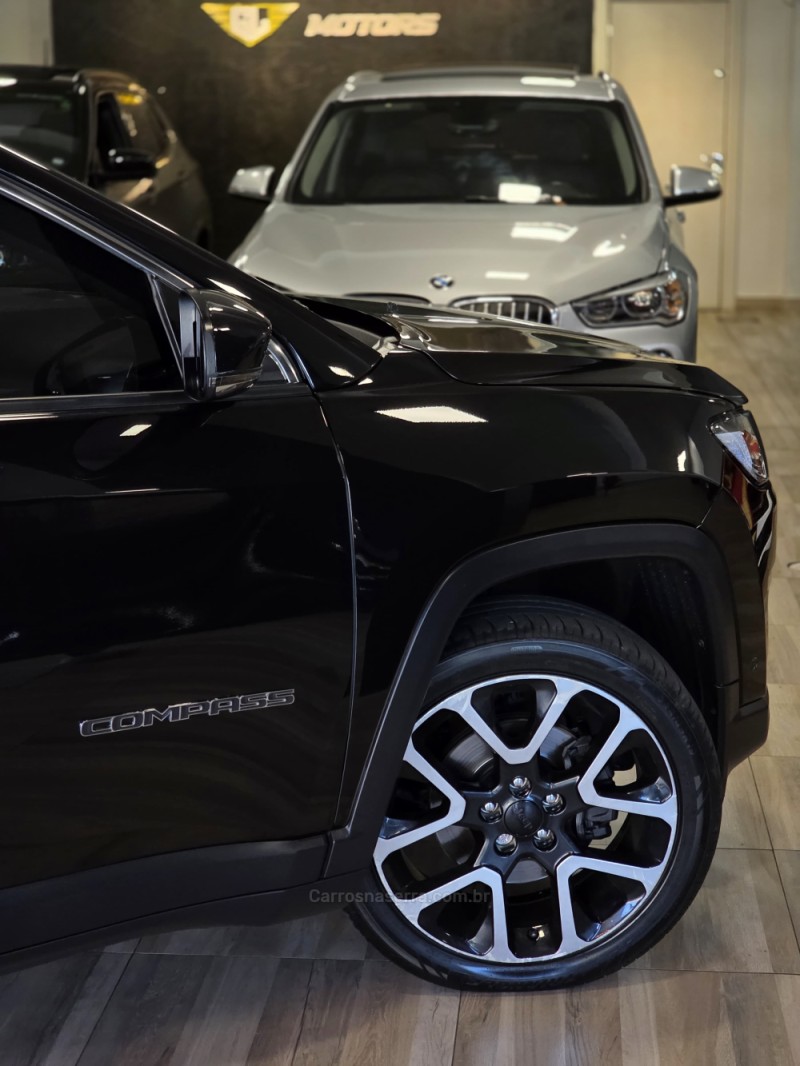 COMPASS 2.0 16V FLEX LIMITED AUTOMÁTICO - 2019 - CAXIAS DO SUL