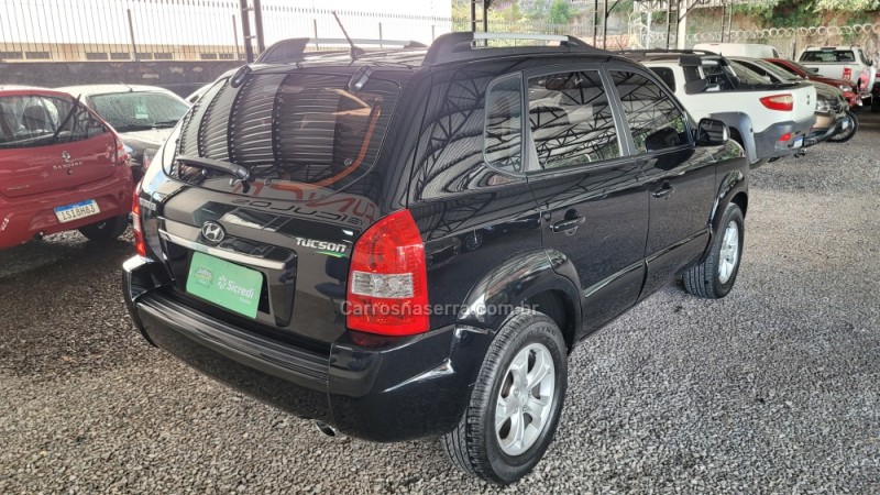 TUCSON 2.0 MPFI GL 16V 2WD GASOLINA 4P AUTOMÁTICO - 2013 - CAXIAS DO SUL