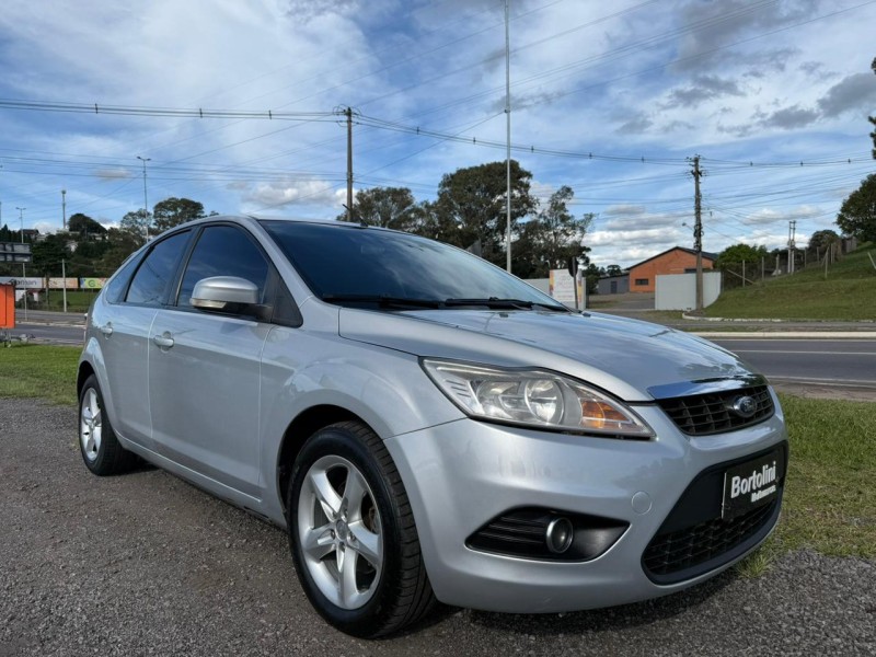 FOCUS 1.6 GLX 16V FLEX 4P MANUAL - 2013 - FARROUPILHA
