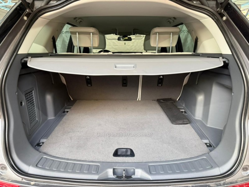 DISCOVERY SPORT 2.0 16V SI4 TURBO GASOLINA SE 4P AUTOMÁTICO - 2018 - NOVA PRATA