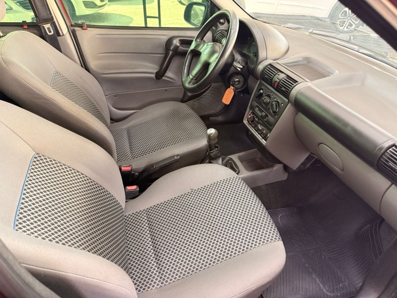 CLASSIC 1.0 MPFI LIFE 8V FLEX 4P MANUAL - 2010 - CANELA