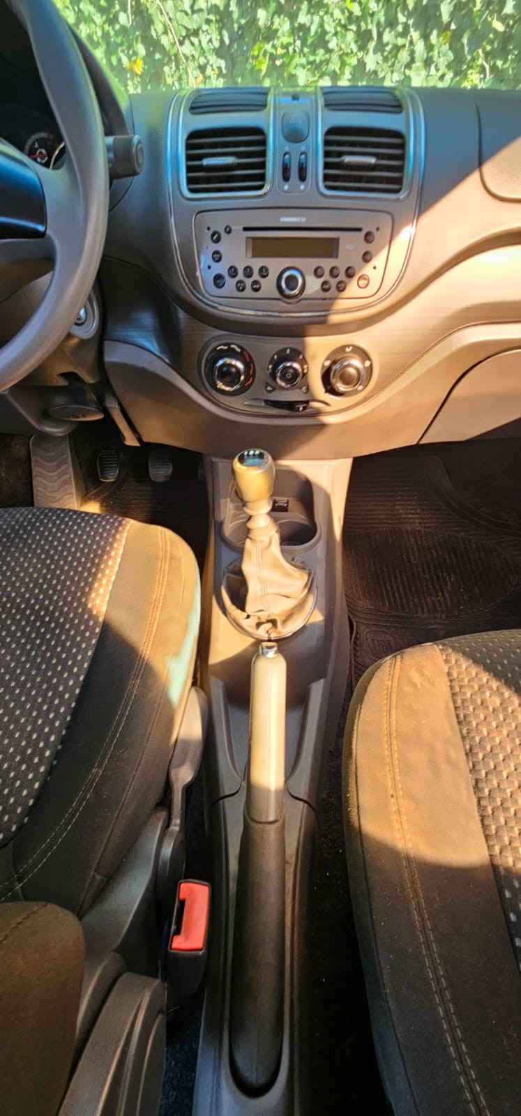 GRAND SIENA 1.6 MPI ESSENCE 16V FLEX 4P MANUAL - 2016 - IVOTI