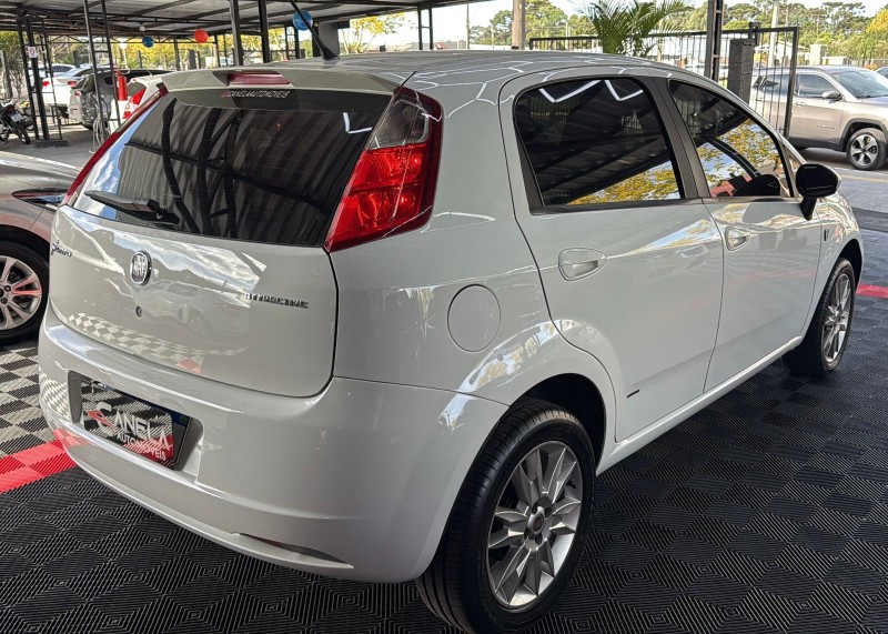 PUNTO 1.4 ATTRACTIVE 8V FLEX 4P MANUAL - 2012 - CANELA