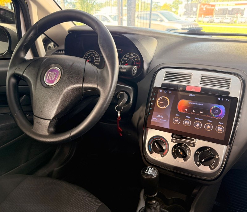 PUNTO 1.4 ATTRACTIVE 8V FLEX 4P MANUAL - 2012 - CANELA