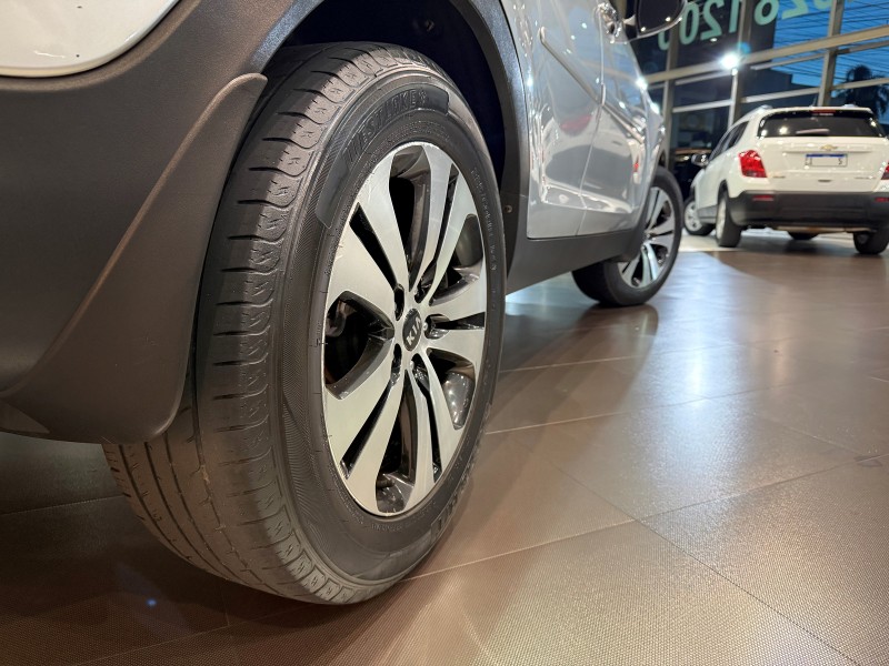 SPORTAGE 2.0 EX 4X2 16V GASOLINA 4P AUTOMÁTICO - 2012 - FARROUPILHA