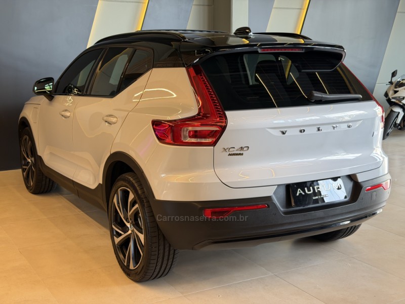 XC 40 1.5 T5 HÍBRIDO R-DESIGN FWD - 2021 - CAXIAS DO SUL