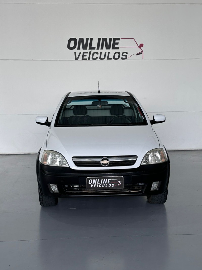 MONTANA 1.8 MPFI CONQUEST CS 8V FLEX 2P MANUAL - 2005 - FARROUPILHA