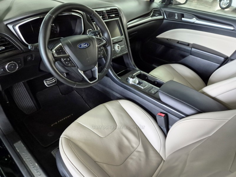 FUSION 2.0 TITANIUM GTDI ECOBOOST AWD AUTOMÁTICO - 2018 - CAXIAS DO SUL