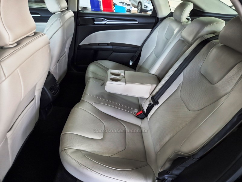 FUSION 2.0 TITANIUM GTDI ECOBOOST AWD AUTOMÁTICO - 2018 - CAXIAS DO SUL