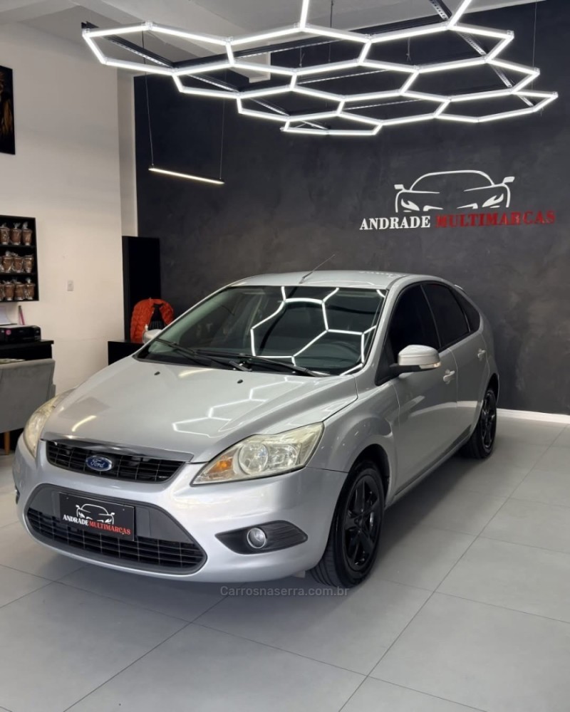 FOCUS 1.6 GLX 8V FLEX 4P MANUAL - 2011 - CAXIAS DO SUL