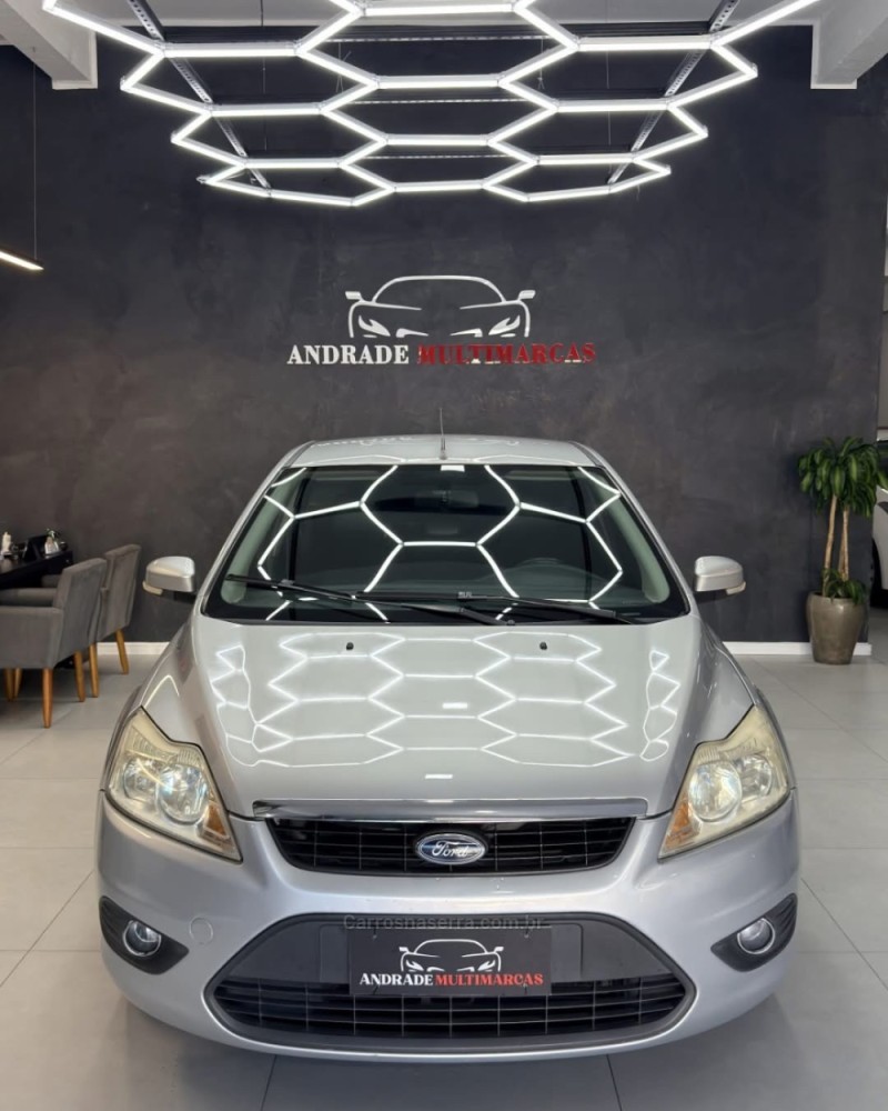 FOCUS 1.6 GLX 8V FLEX 4P MANUAL - 2011 - CAXIAS DO SUL