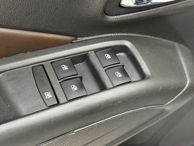 COBALT 1.8 MPFI LTZ 8V FLEX 4P AUTOMÁTICO - 2016 - SANTA CRUZ DO SUL