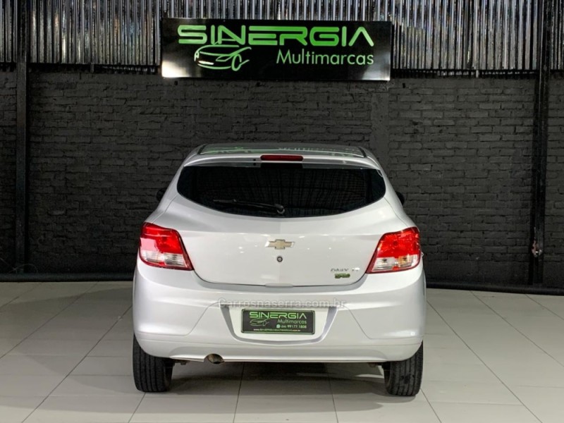 ONIX 1.0 MPFI LT 8V FLEX 4P MANUAL - 2016 - CAXIAS DO SUL