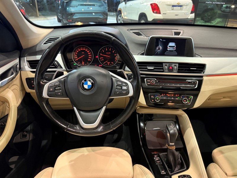 X1 2.0 16V TURBO ACTIVEFLEX XDRIVE25I SPORT 4P AUTOMÁTICO - 2017 - FARROUPILHA