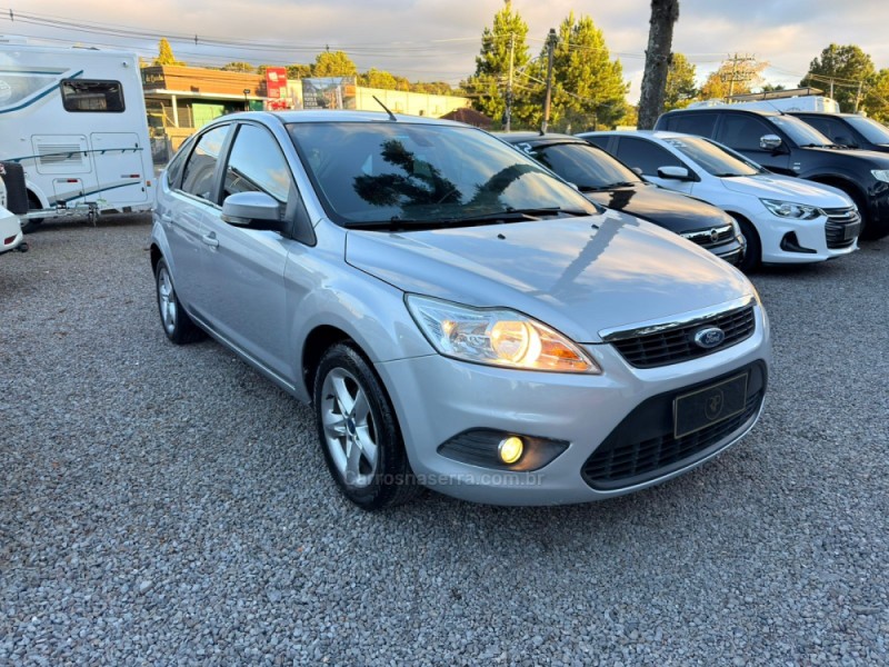 FOCUS 2.0 HC 16V FLEX 4P MANUAL - 2012 - CANELA