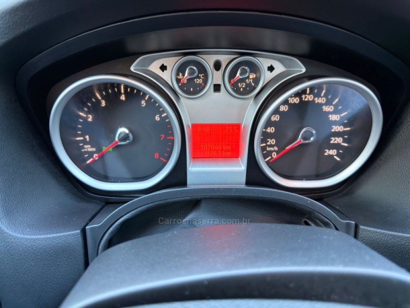 FOCUS 2.0 HC 16V FLEX 4P MANUAL - 2012 - CANELA