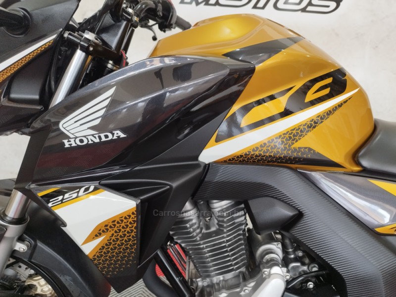 CB 250F TWISTER ABS - 2020 - NOVO HAMBURGO