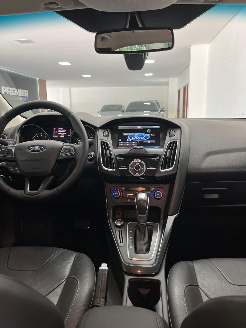 FOCUS 2.0 TITANIUM FASTBACK 16V FLEX 4P AUTOMÁTICO - 2016 - CAXIAS DO SUL