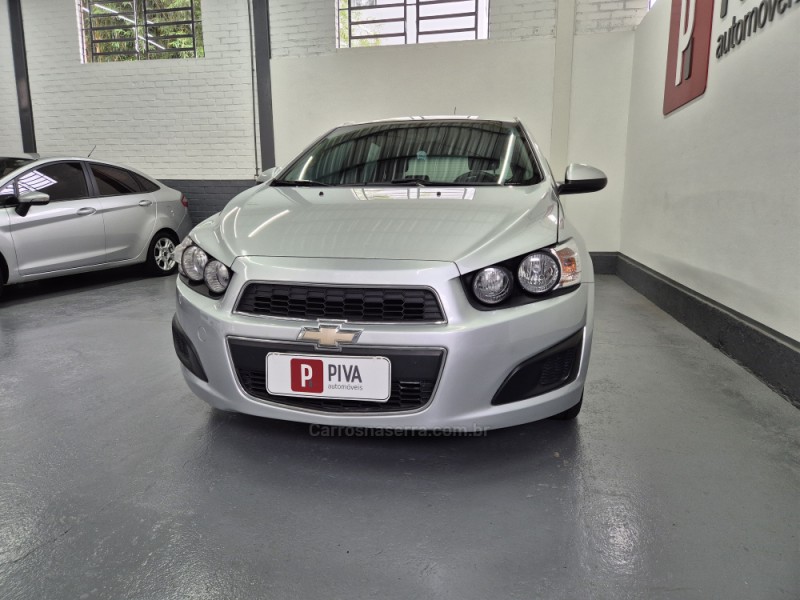 SONIC 1.6 LT 16V FLEX 4P MANUAL - 2014 - GARIBALDI