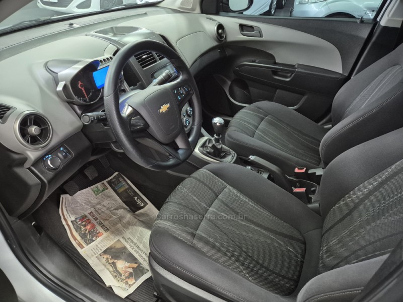 SONIC 1.6 LT 16V FLEX 4P MANUAL - 2014 - GARIBALDI