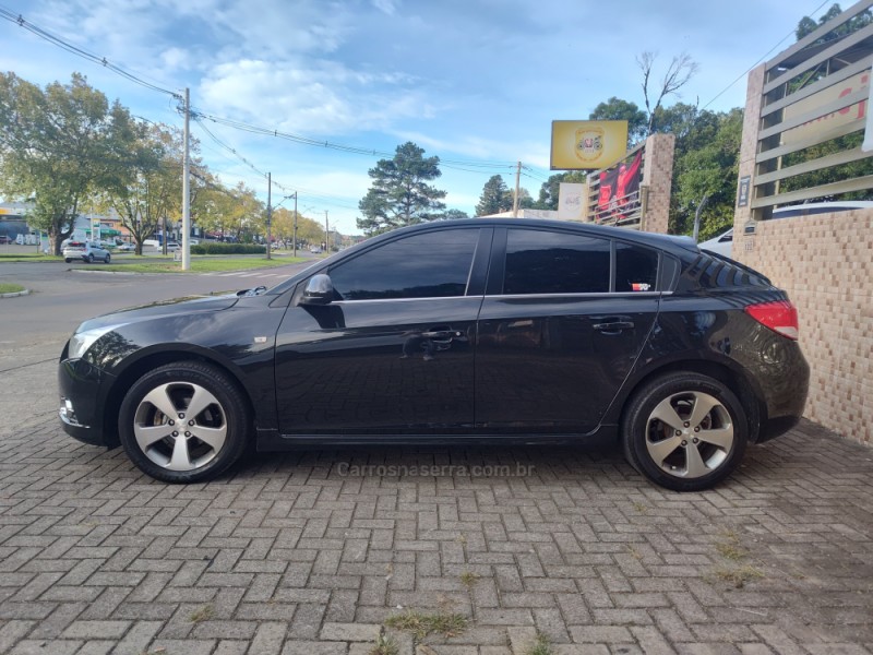 CRUZE 1.8 LT SPORT6 16V FLEX 4P MANUAL - 2014 - CANELA