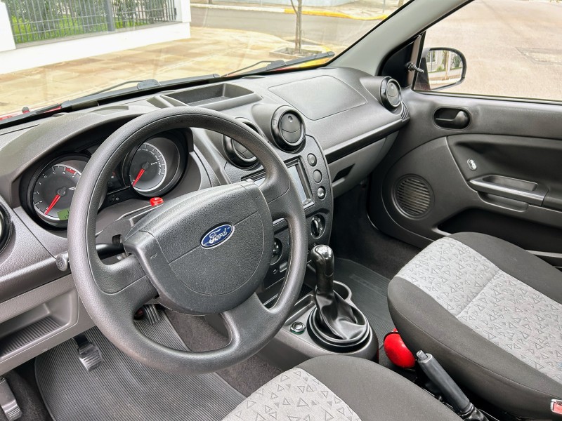 FIESTA 1.6 ROCAM SEDAN 8V FLEX 4P MANUAL - 2011 - BENTO GONçALVES