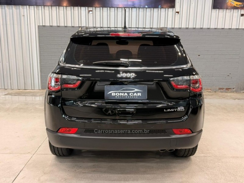 COMPASS 2.0 16V FLEX LIMITED AUTOMÁTICO - 2017 - CAXIAS DO SUL