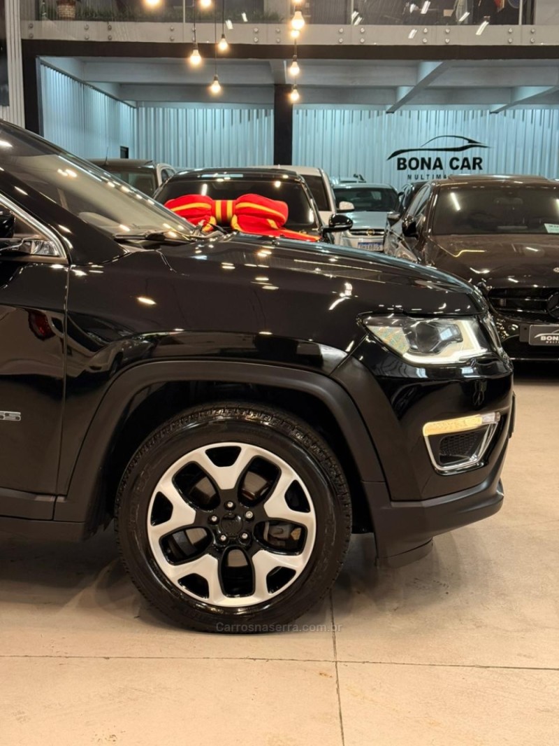 COMPASS 2.0 16V FLEX LIMITED AUTOMÁTICO - 2017 - CAXIAS DO SUL