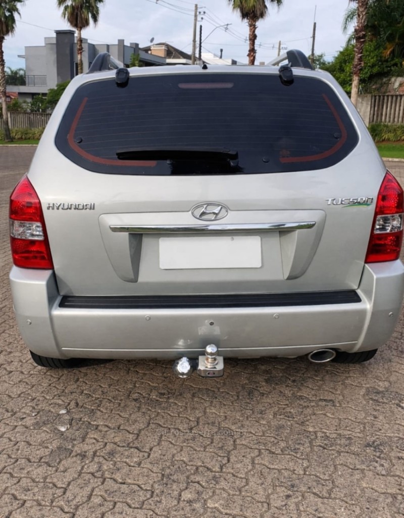 TUCSON 2.0 MPFI GLS 16V 143CV 2WD FLEX 4P AUTOMÁTICO - 2013 - ESTâNCIA VELHA