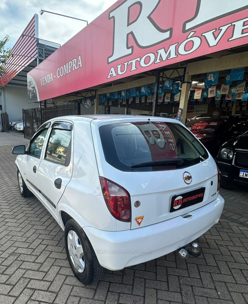 CELTA 1.0 MPFI SPIRIT 8V FLEX 4P MANUAL - 2010 - PAROBé