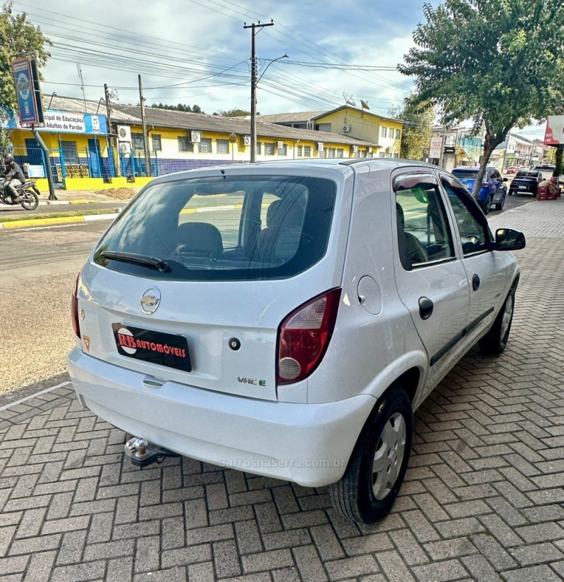 CELTA 1.0 MPFI SPIRIT 8V FLEX 4P MANUAL - 2010 - PAROBé