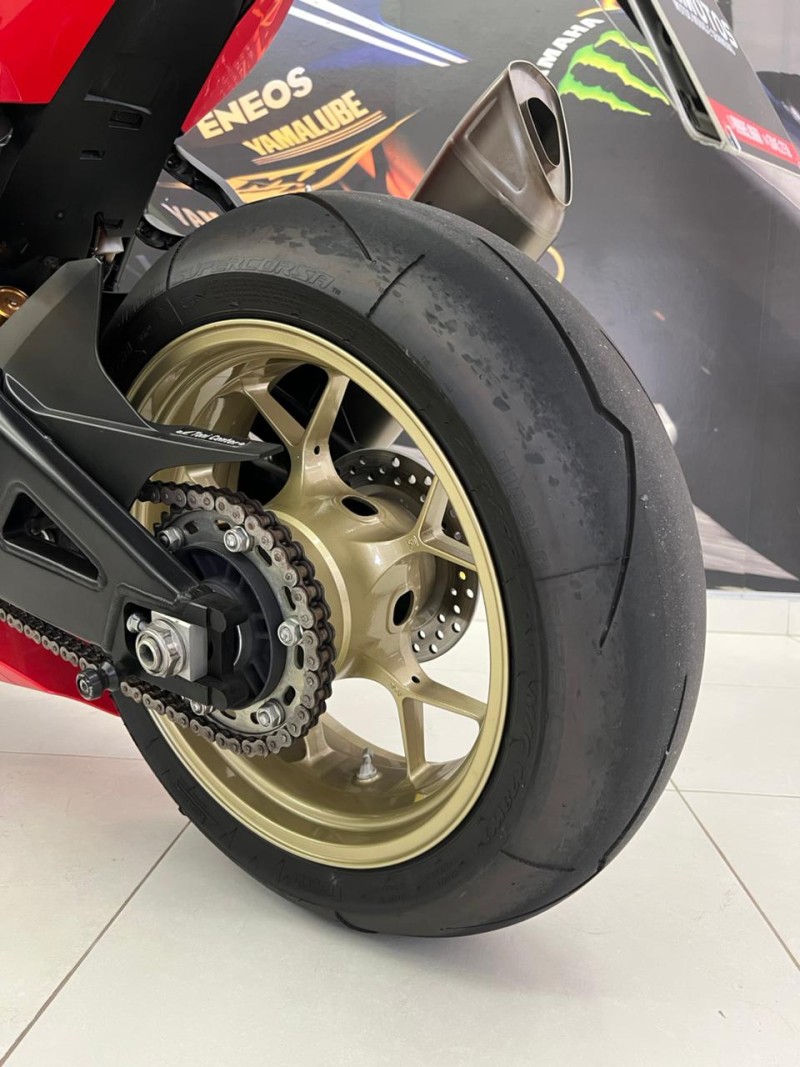 CBR 1000RR-R  - 2022 - PASSO FUNDO