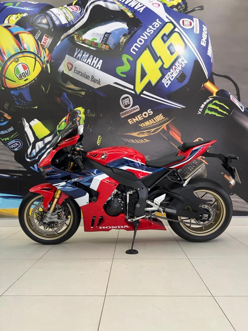 CBR 1000RR-R  - 2022 - PASSO FUNDO