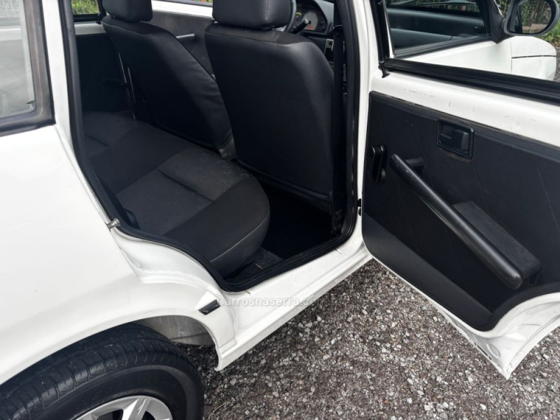 UNO 1.0 MPI MILLE FIRE ECONOMY 8V FLEX 4P MANUAL - 2012 - CAXIAS DO SUL