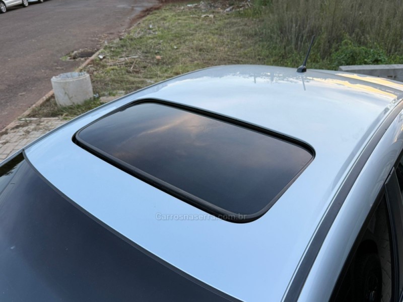 CIVIC 1.8 EXS 16V GASOLINA 4P AUTOMÁTICO - 2012 - TAPEJARA