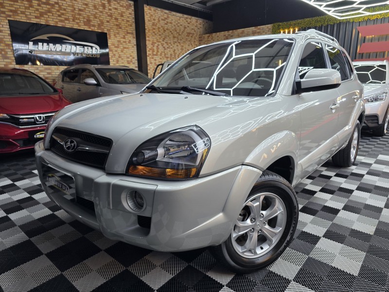 tucson 2.0 mpfi gls base 16v 143cv 2wd flex 4p automatico 2014 farroupilha