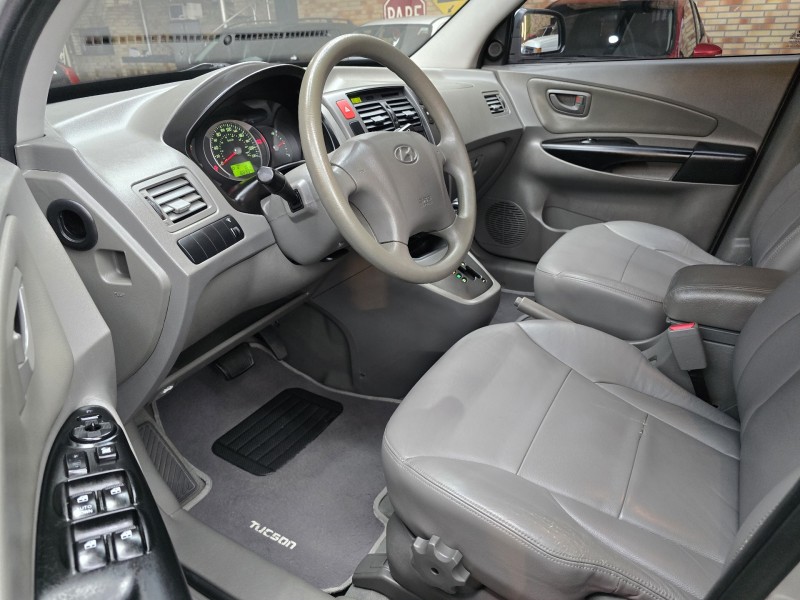 TUCSON 2.0 MPFI GLS BASE 16V 143CV 2WD FLEX 4P AUTOMÁTICO - 2014 - FARROUPILHA