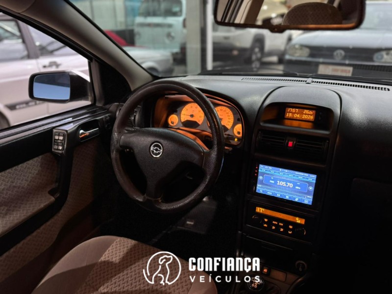ASTRA 2.0 MPFI CD SEDAN 8V GASOLINA 4P MANUAL - 2004 - BENTO GONçALVES
