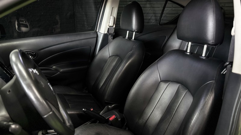 VERSA 1.6 16V FLEX UNIQUE 4P XTRONIC - 2018 - FELIZ